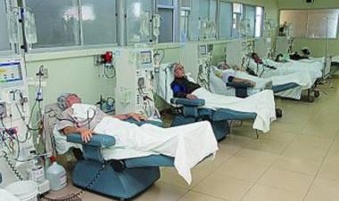  Presentan un recurso de amparo en un juzgado para la continuidad del centro de diálisis de Cañuelas