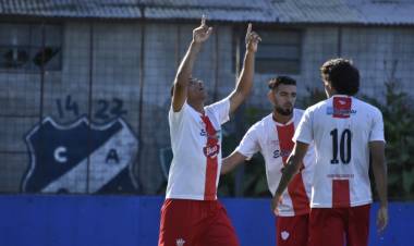 Cañuelas aplastó por 4 a 1 a General Lamadrid en Devoto