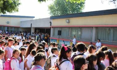  Inicio del ciclo lectivo 2020 con la presencia de la intendenta Marisa Fassi