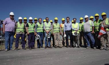 ARRIETA JUNTO CON EL MINISTRO KATOPODIS RECORRIERON LA OBRA DE LA AUTOPISTA  PILAR-PERGAMINO