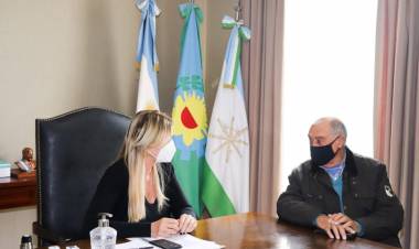 El exintendente Rivarola visitó el Municipio