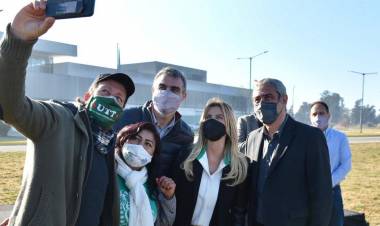 Presentaron una línea de viviendas para comunidades rurales en Cañuelas