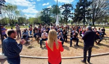 Aportes municipales para la reactivación económica de sectores artísticos y culturales