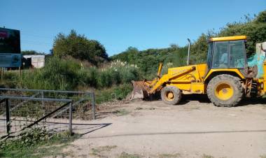  Comienzan con la construcción de puentes y desagües en Máximo Paz