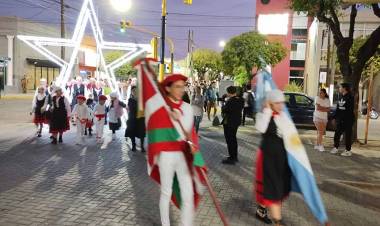 El Centro Vasco Denak Bat prepara el "Aberri Eguna"