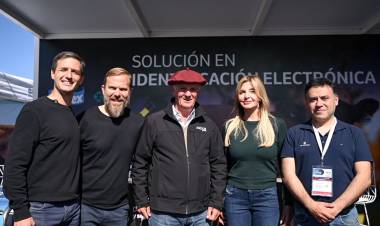 Encuentro regional de intendentes en el Mercado Agroganadero