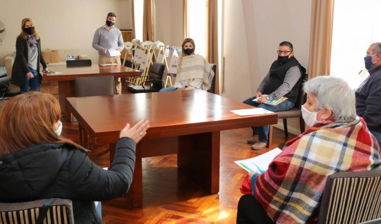 Exención de pago de tasas para gastronómicos y hoteleros