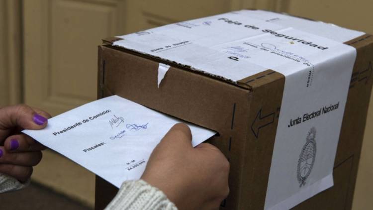 El domingo se conformarán accesos peatonales a los lugares de votación