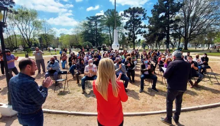 Aportes municipales para la reactivación económica de sectores artísticos y culturales