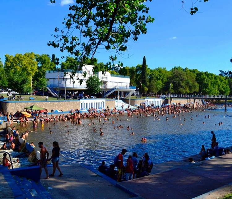 CALENDARIO DE EVENTOS TURÍSTICOS EN LA PROVINCIA DE BUENOS AIRES 
