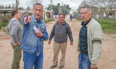 El intendente Arrieta recorrió obras en localidades de Ruta 3