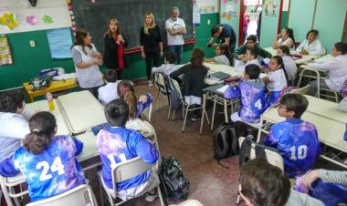 Ayuda municipal a institución educativa