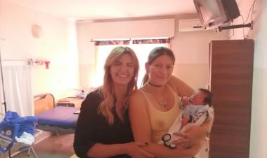 Benjamín, el primer bebé del año