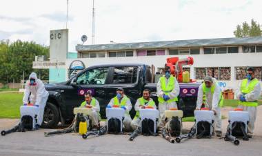 COVID-19: Desinfección y fumigación en Máximo Paz