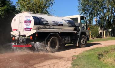 COVID-19: el municipio continúa con la desinfección en barrios y localidades