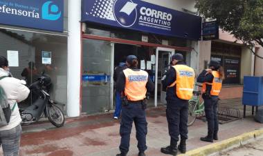 Tareas de desinfección y detalles del cronograma de cobro del Ingreso Familiar de Emergencia.