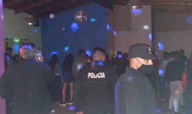 Clausuran una quinta donde se desarrollaba una fiesta clandestina