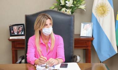 COVID-19: La intendenta Fassi vuelve al aislamiento preventivo