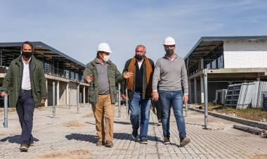 Santilli recorrió el Mercado Agroganadero de Cañuelas