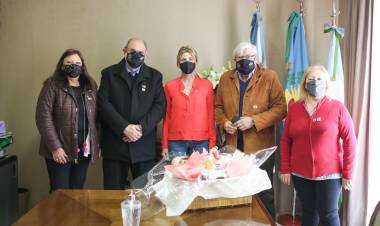 Marisa Fassi mantuvo una reunión con el director del proyecto de Medialuna Oftalmológica del Club de Leones