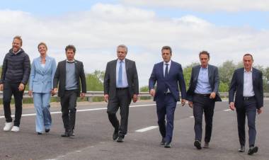 Inauguraron el tramo final de la autopista Ezeiza Cañuelas con la presencia del Presidente de la Nación