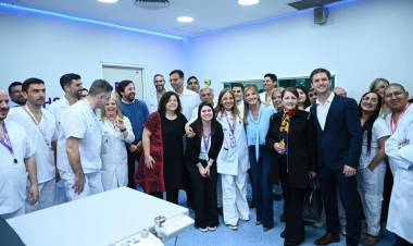 Jornada histórica en el Hospital Regional "Néstor Kirchner" para poner en marcha el nuevo angiógrafo