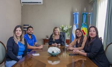 MARISA FASSI RECIBIÓ A REFERENTES DE LA CGT