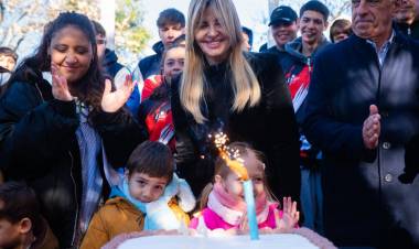 VICENTE CASARES CELEBRÓ SUS 79 AÑOS