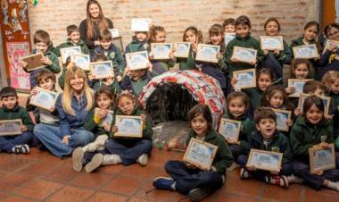 Marisa Fassi reconoció a los alumnos de Silos por el proyecto ambiental “Ecocuchas”