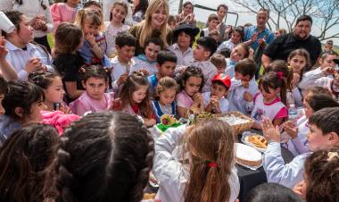 UDAONDO 115 AÑOS Y ASFALTO NUEVO
