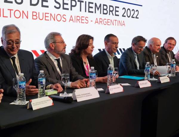 Gustavo Arrieta participó de la apertura del XVIII Congreso Argentino de Vialidad y Tránsito