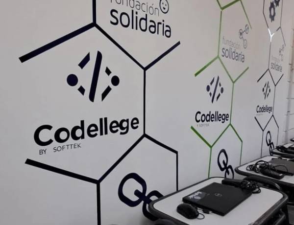 Inauguran un aula tecnológica en Cañuelas que impacta en más de 800 estudiantes
