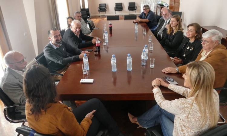 Visita de autoridades del Club de Leones Internacional para inaugurar obra en el Marzetti