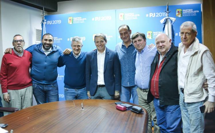 Arrieta participó de una reunión del PJ provincial 