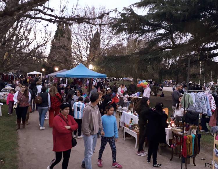 Récord de puestos en la Feria de Mujeres