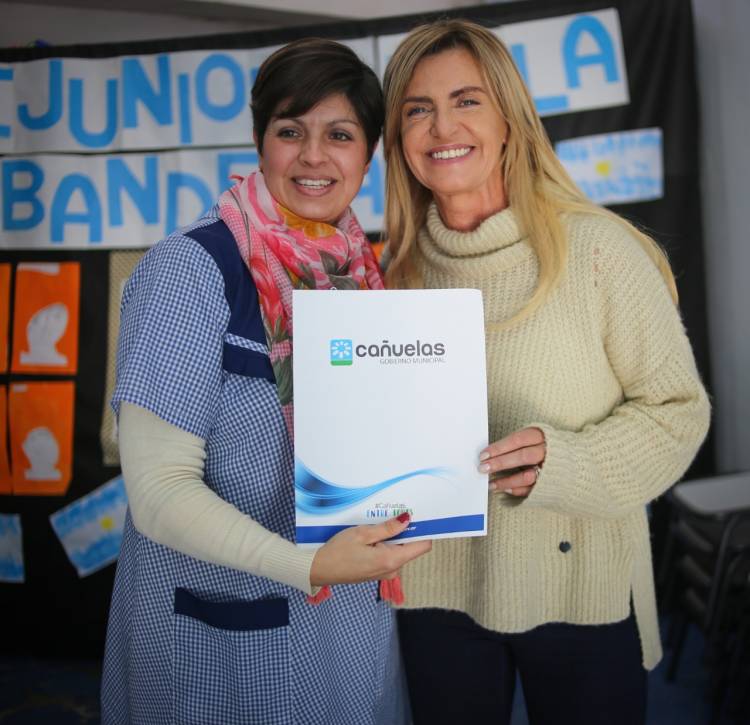 Marisa Fassi, luego de la confirmación de su candidatura continuó con la agenda educativa en Los Pozos