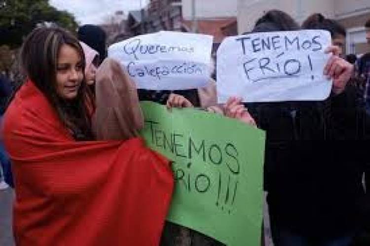 Denuncian que hay más de 500 escuelas sin calefacción en la Provincia