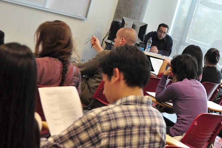 Continúan las inscripciones para carreras universitarias