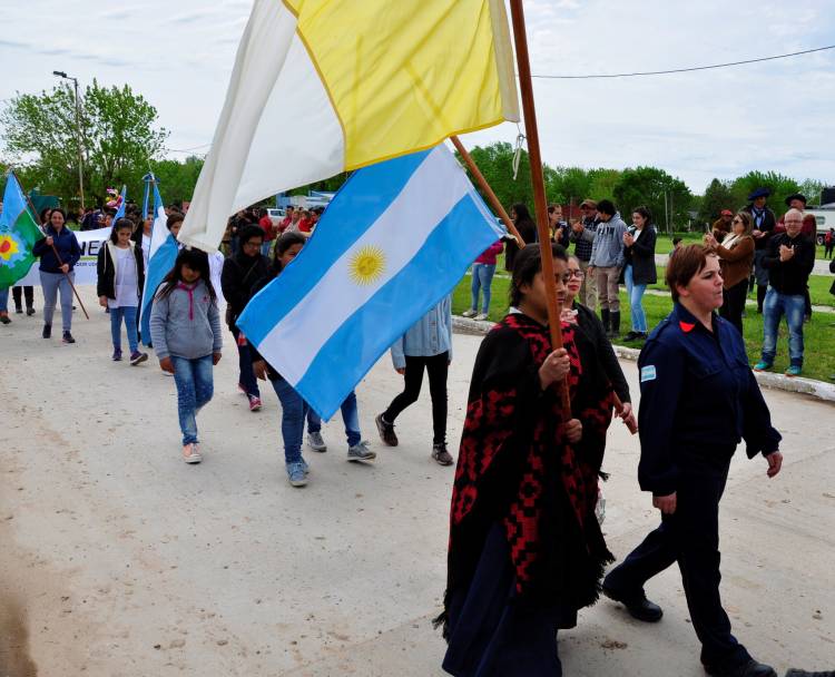 Festejos por el aniversario de Gobernador Udaondo