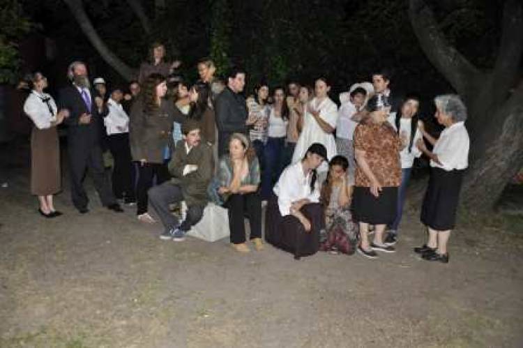 Este domingo, obra de teatro gratuita en la sede del Club Cañuelas