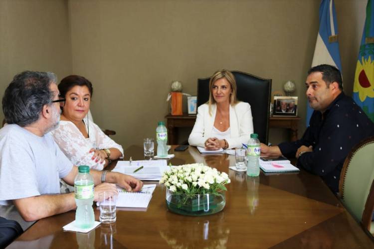 Continúan las mejoras en establecimientos educativos de cara al comienzo de las clases