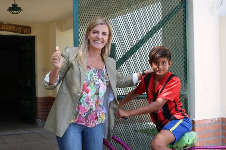 Colaboración para el mantenimiento de las escuelas