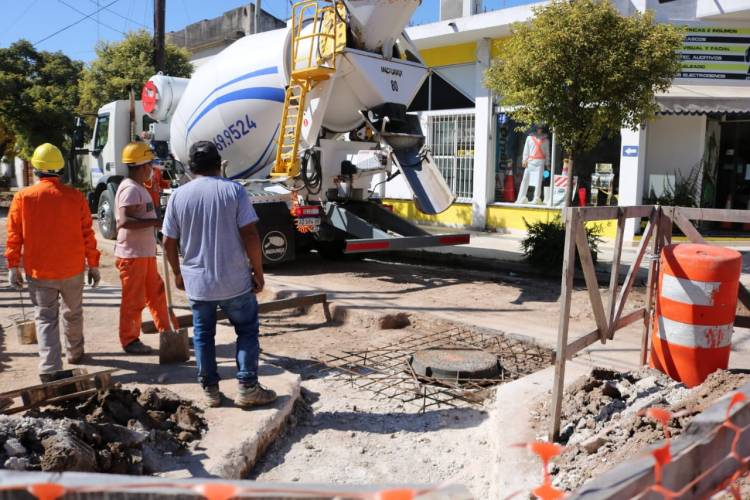 Por fin ABSA comenzó la etapa final de la obra en la calle 25 de Mayo