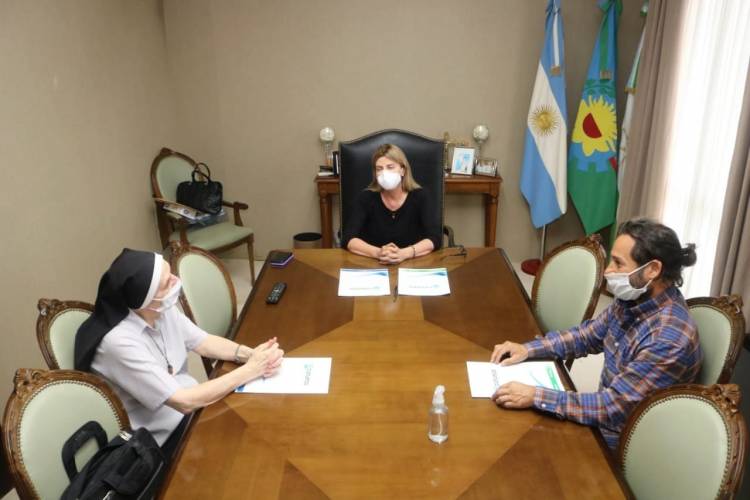 El Municipio firmó convenios para el funcionamiento de los centros de aislamiento