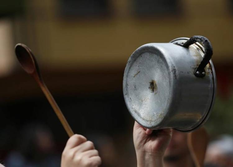 Rotundo fracaso del cacerolazo impulsado por trolls macristras contra el Gobierno de Alberto Fernández