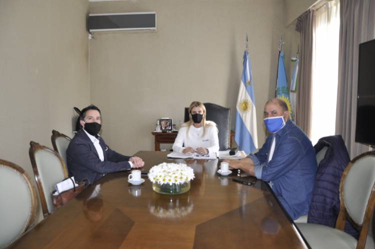 La intendenta recibió a funcionarios del Ministerio de Trabajo