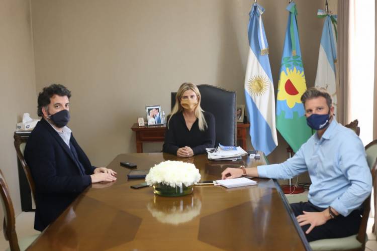  Fassi recibió a funcionarios de Nación para proyectar la implementación del Plan PROCREAR