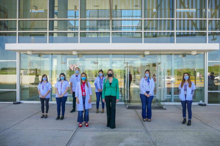 La intendenta encabezó junto a Gustavo Arrieta y Nicolás Kreplak el acto en homenaje a Néstor Kirchner