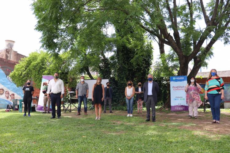 Comenzó la Feria del Libro 2020 en su "edición Mafalda"