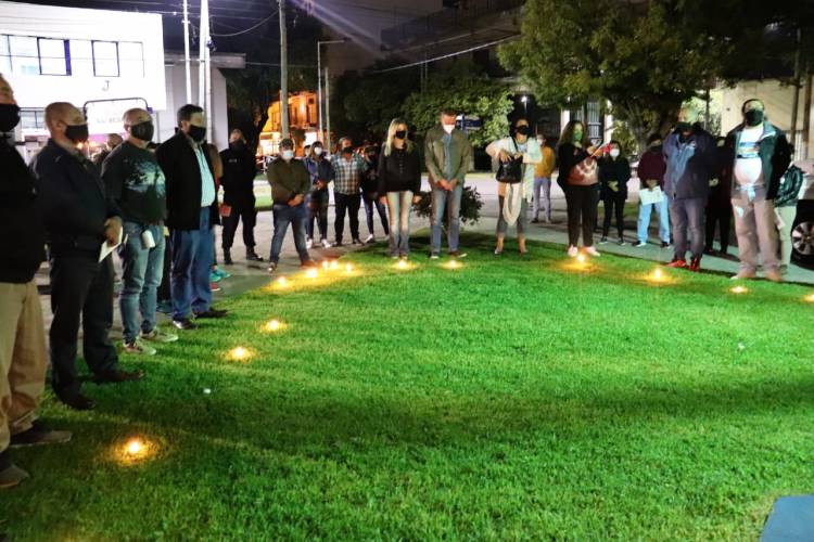 Homenaje a los veteranos y caídos en Malvinas